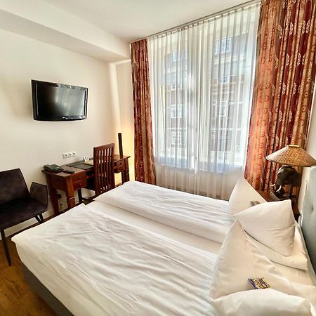 Hotel Elefant شفيرين المظهر الخارجي الصورة