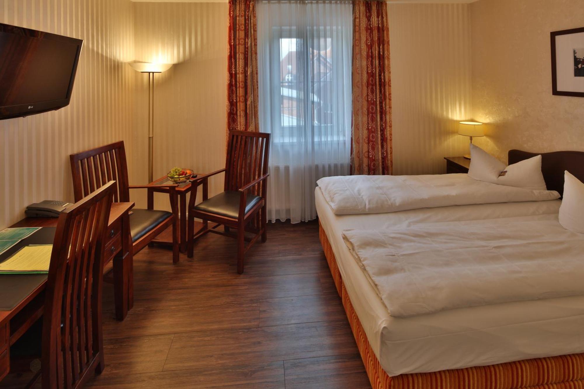 Hotel Elefant شفيرين الغرفة الصورة