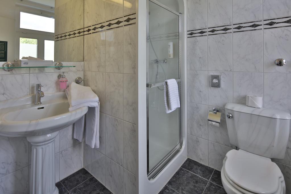 Hotel Elefant شفيرين المظهر الخارجي الصورة
